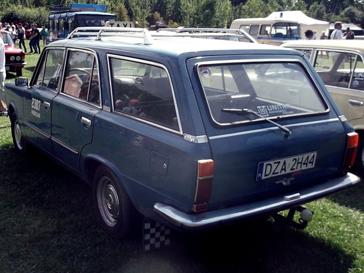 Web Car Story Polski Fiat FSO 125p Kombi