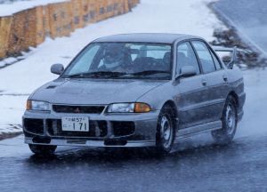 Queen's Silver Pearl